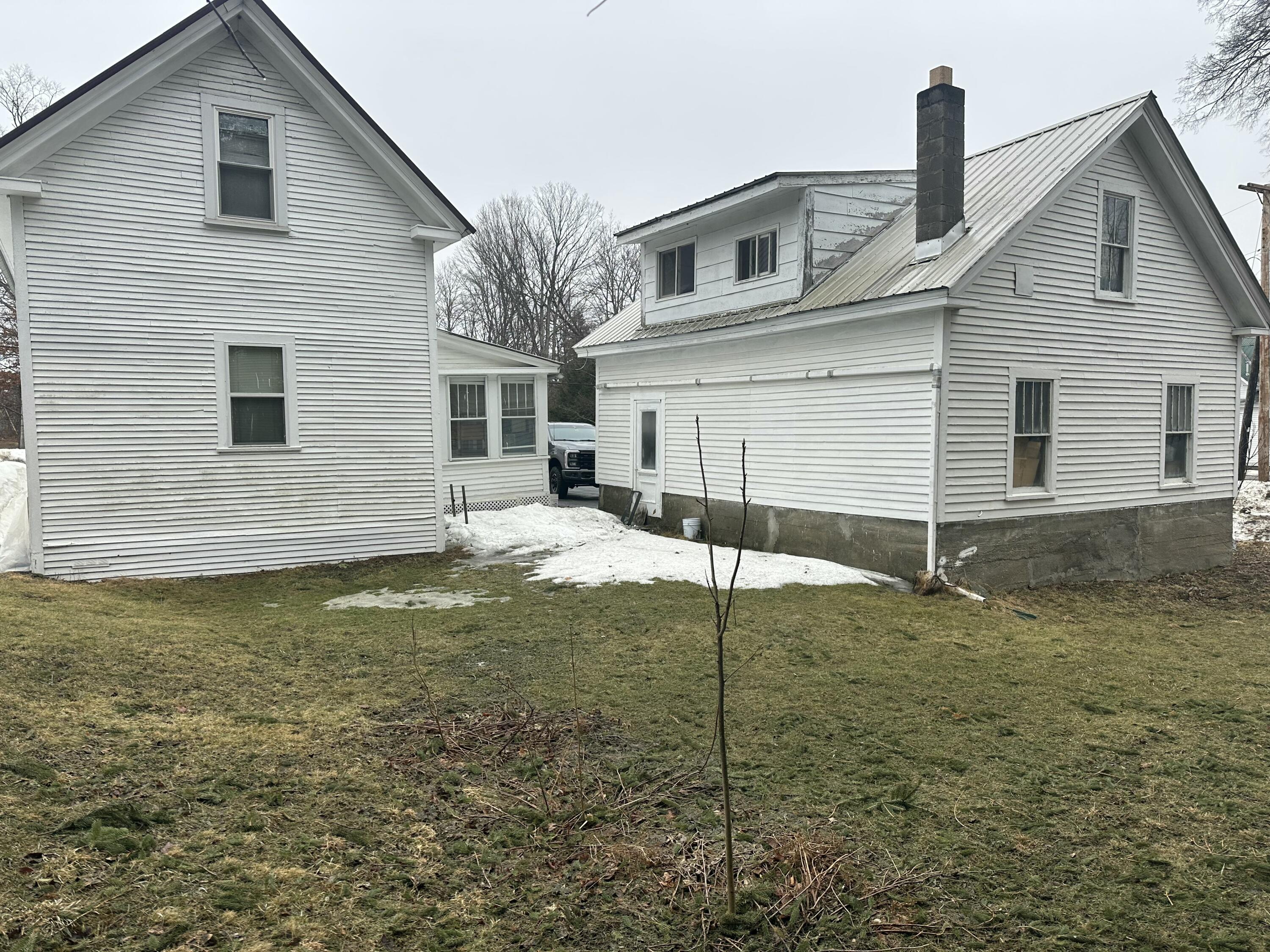 98 North Street Dover-foxcroft ME 04426