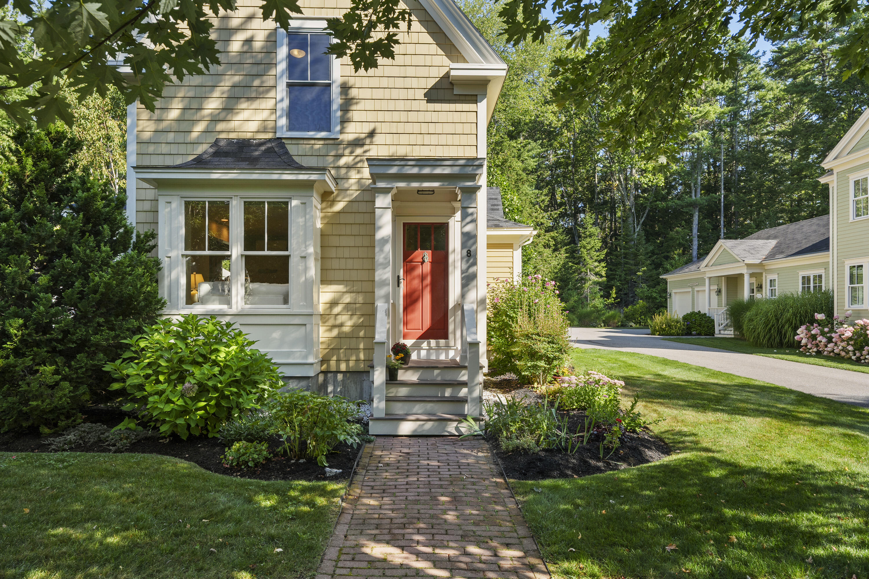 8 Ballantyne Drive Scarborough ME 04074