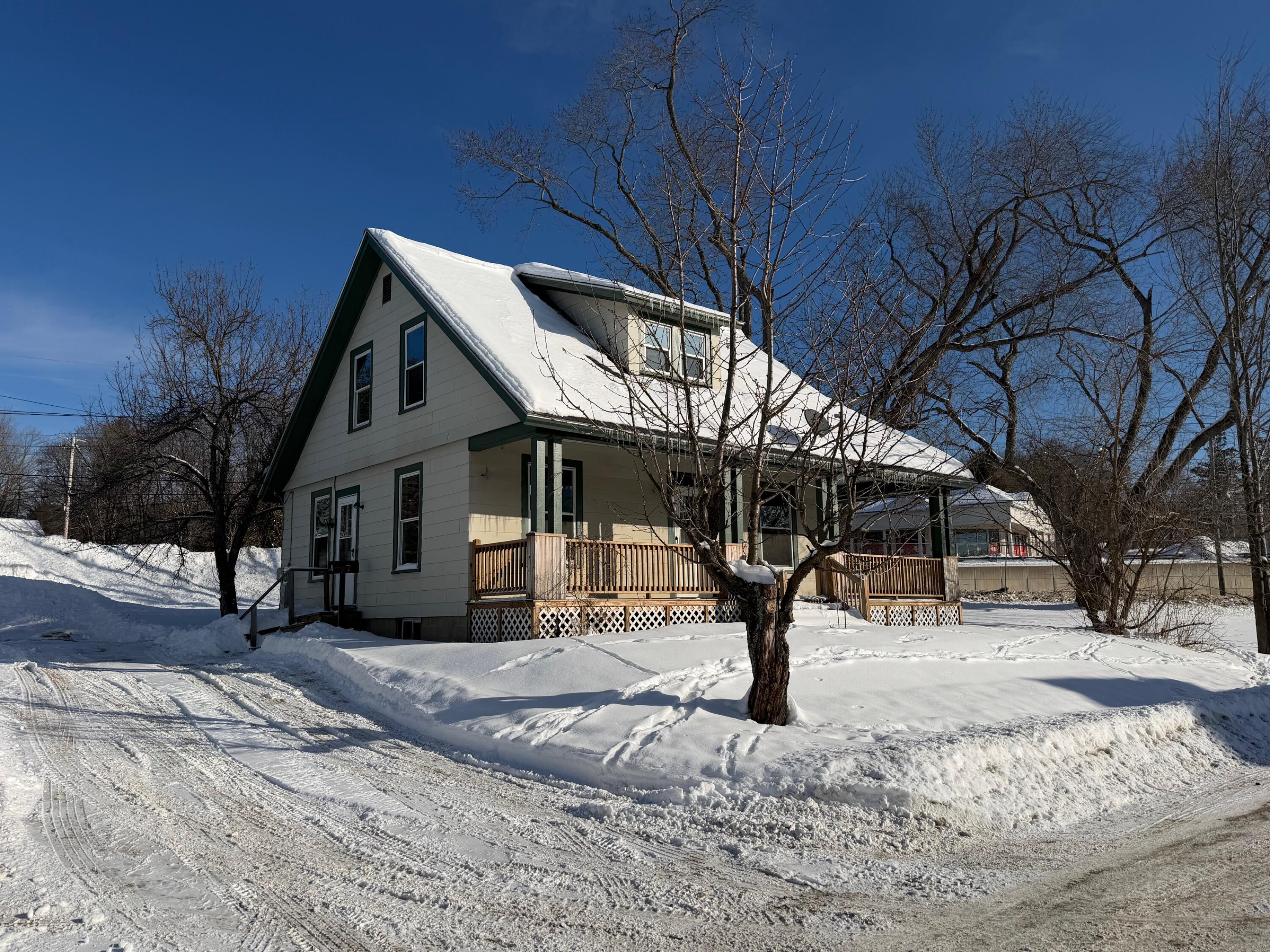 7 Fay Court Dexter ME 04930