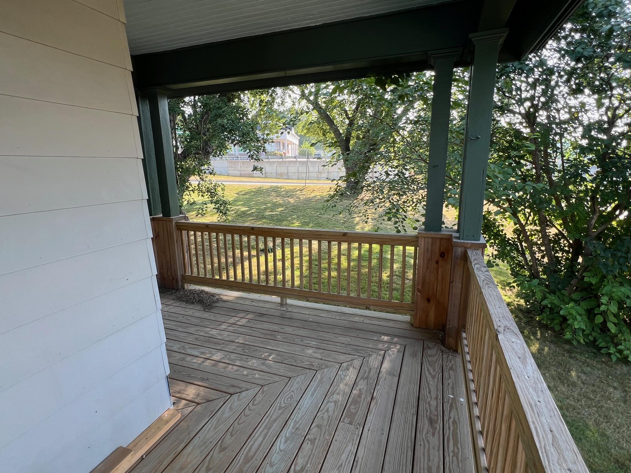 7 Fay Court Dexter ME 04930