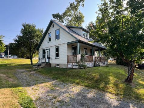 7 Fay Court Dexter ME 04930