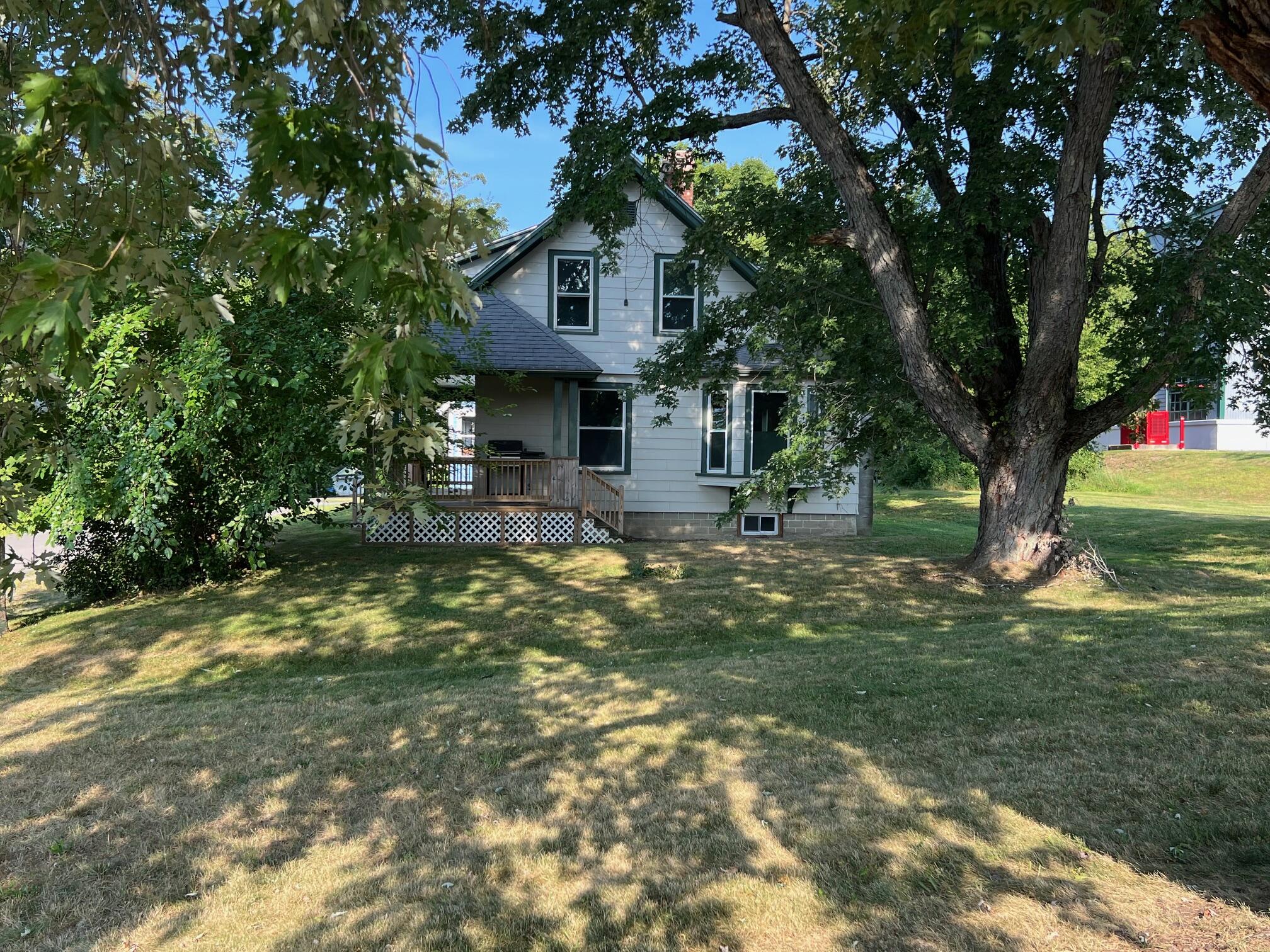 7 Fay Court Dexter ME 04930