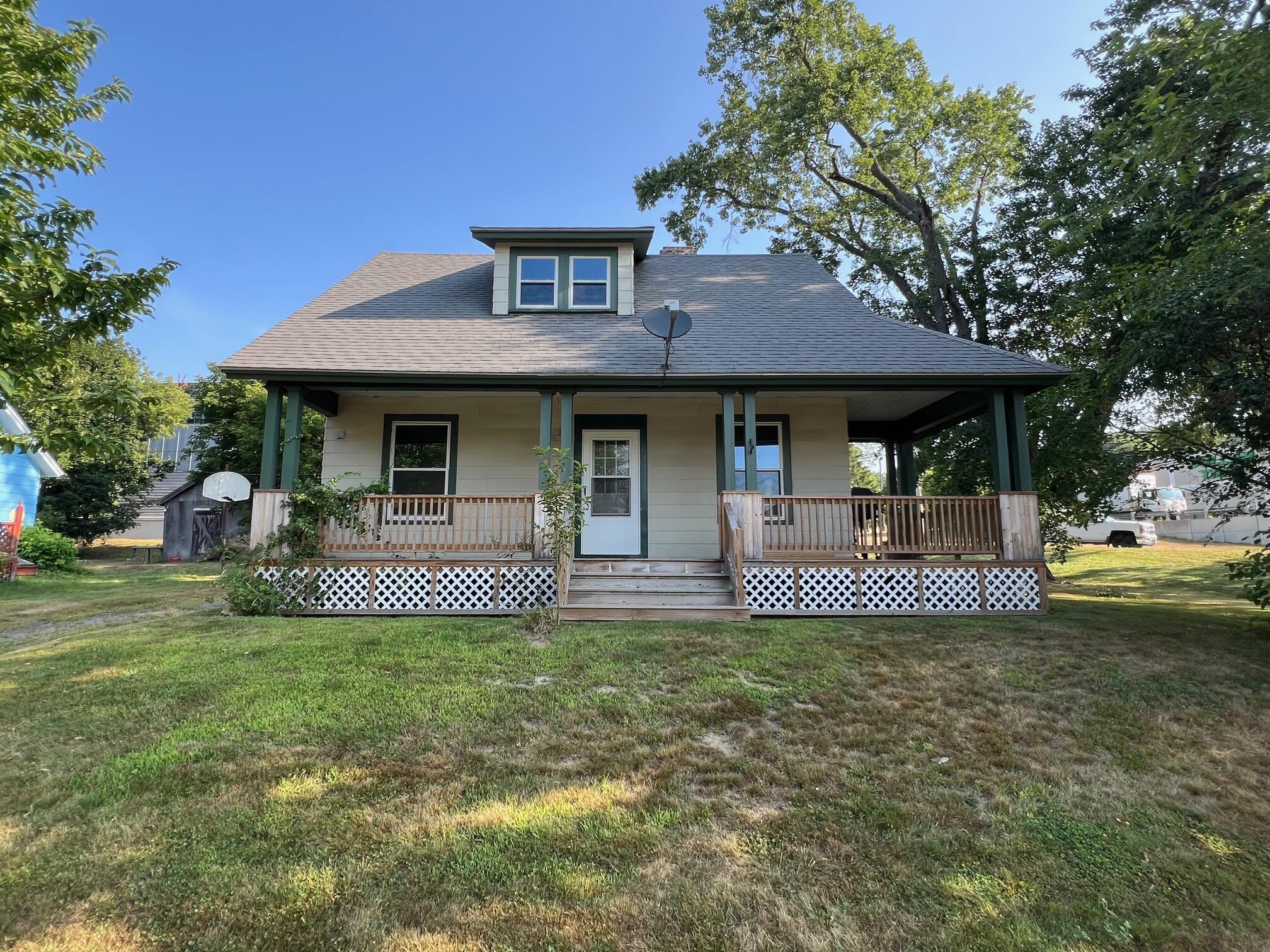 7 Fay Court Dexter ME 04930