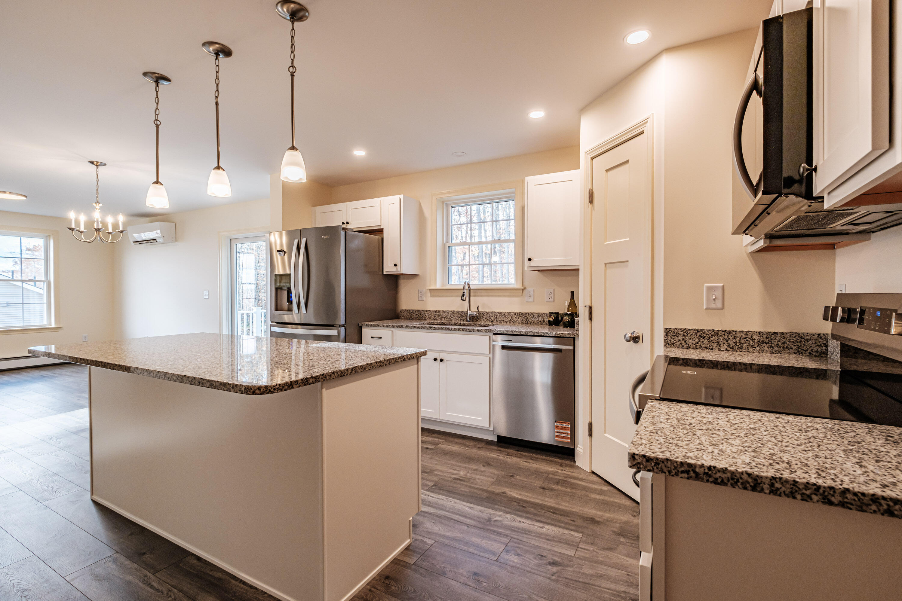 31 Woodbrey Lane Standish ME 04084