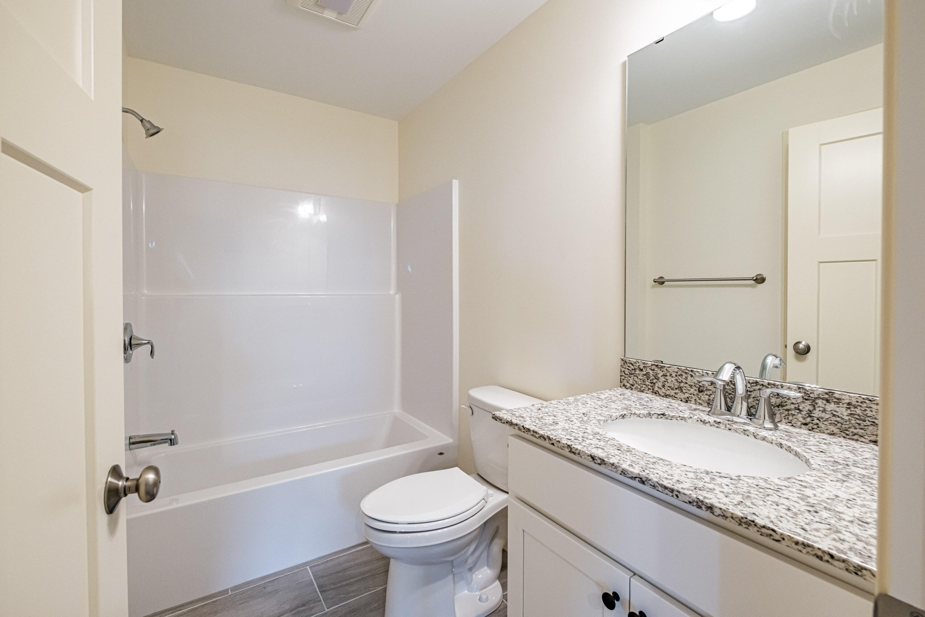 31 Woodbrey Lane Standish ME 04084