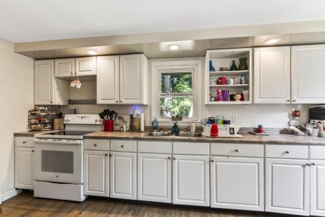 62 Emery Circle Buxton ME 04093