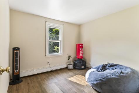 62 Emery Circle Buxton ME 04093