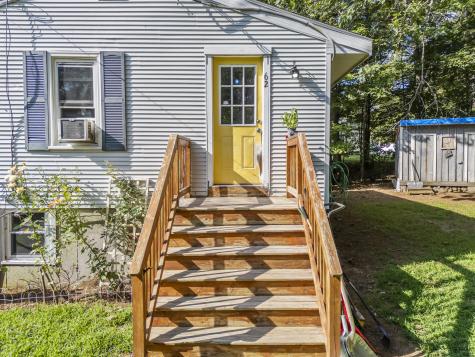 62 Emery Circle Buxton ME 04093