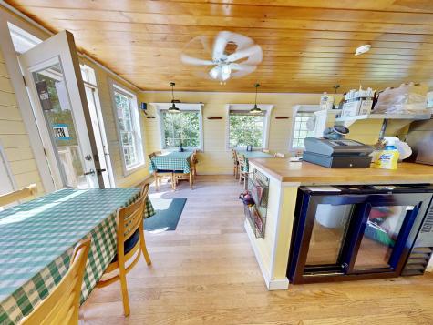 62 W Main Street Vinalhaven ME 04863