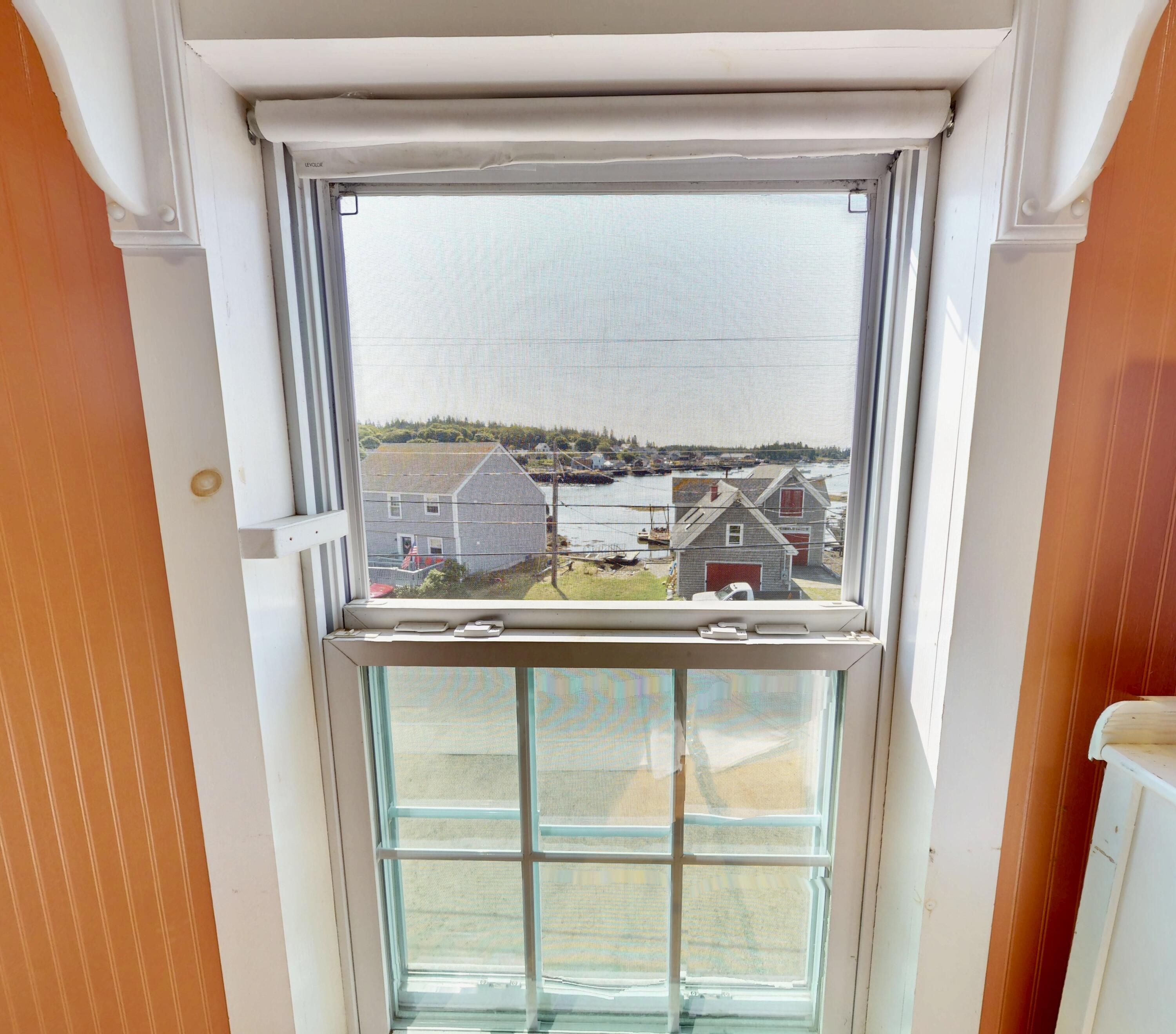 62 W Main Street Vinalhaven ME 04863