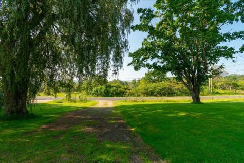 89 N Union Road Union ME 04862