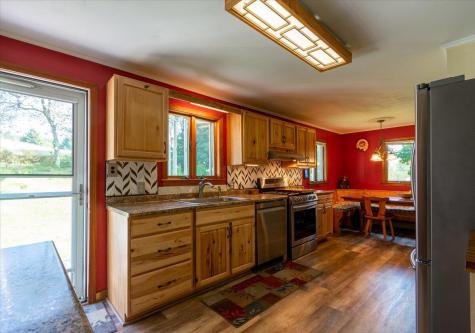 89 N Union Road Union ME 04862