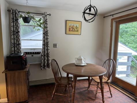 21 Hilltop Circle Yarmouth ME 04096
