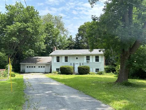 21 Hilltop Circle Yarmouth ME 04096