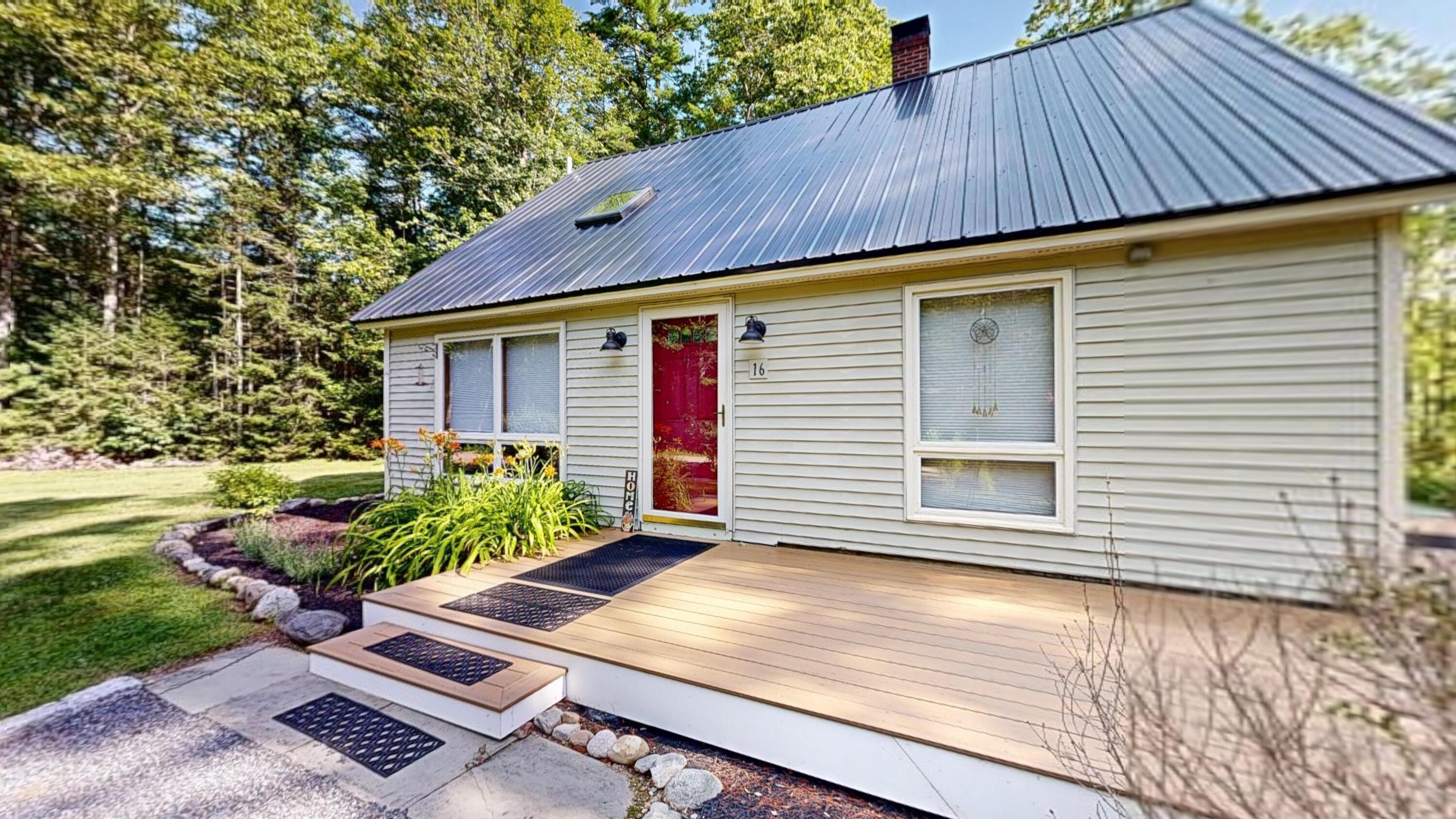 16 Shady Lane Jefferson ME 04348