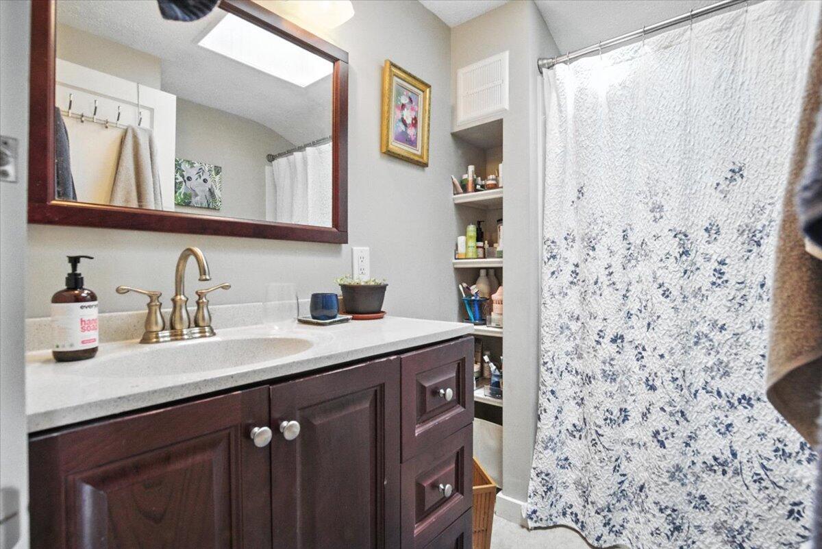 278 S Main Street Auburn ME 04210