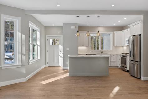 17 Longwood Drive Kennebunk ME 04043