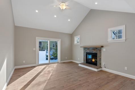 17 Longwood Drive Kennebunk ME 04043
