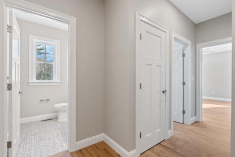 17 Longwood Drive Kennebunk ME 04043