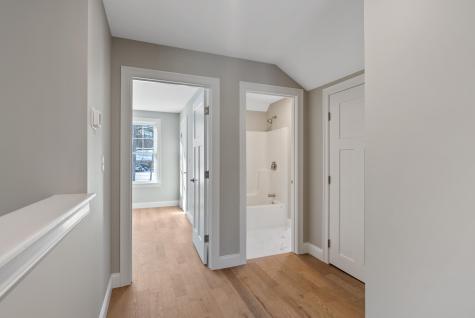 17 Longwood Drive Kennebunk ME 04043