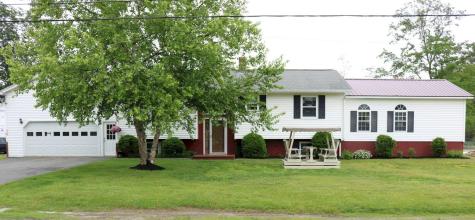 20 Spruce Street Madison ME 04950