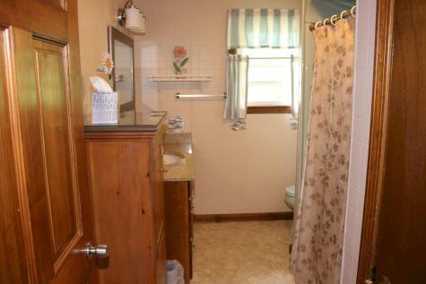 20 Spruce Street Madison ME 04950