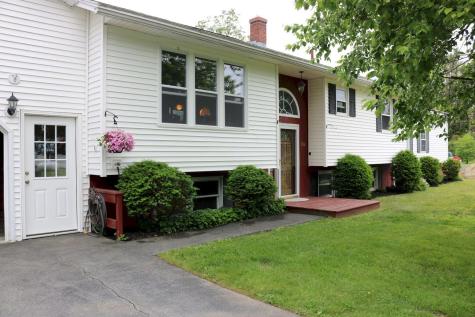 20 Spruce Street Madison ME 04950