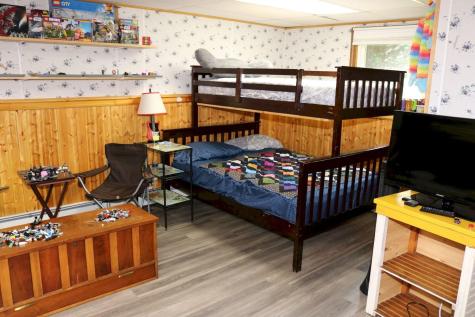 20 Spruce Street Madison ME 04950