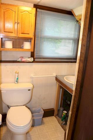 20 Spruce Street Madison ME 04950