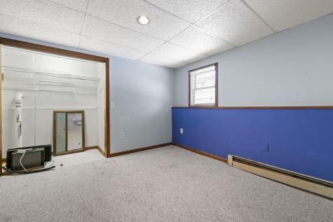 11 Woodlawn Avenue Auburn ME 04210