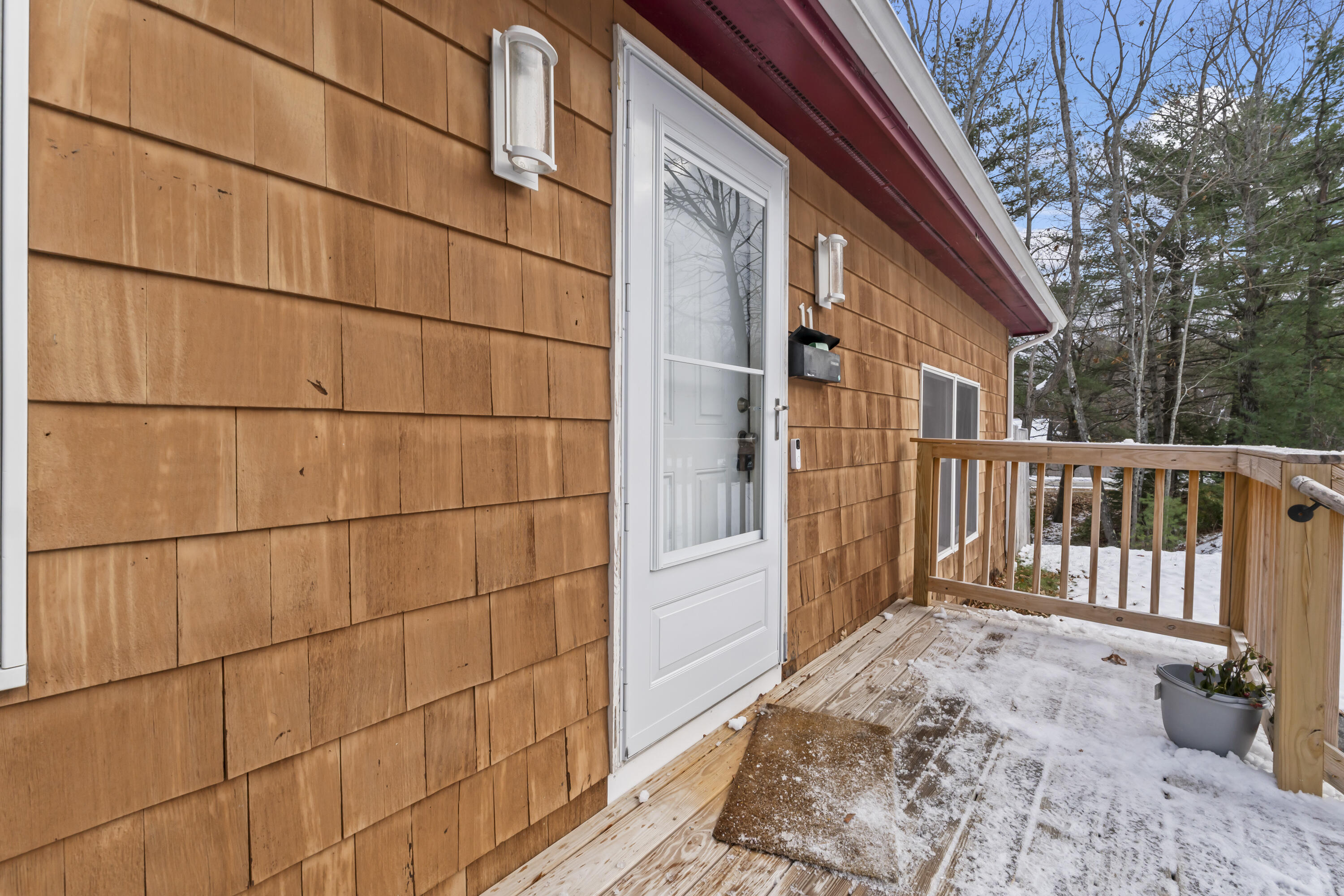 11 Woodlawn Avenue Auburn ME 04210