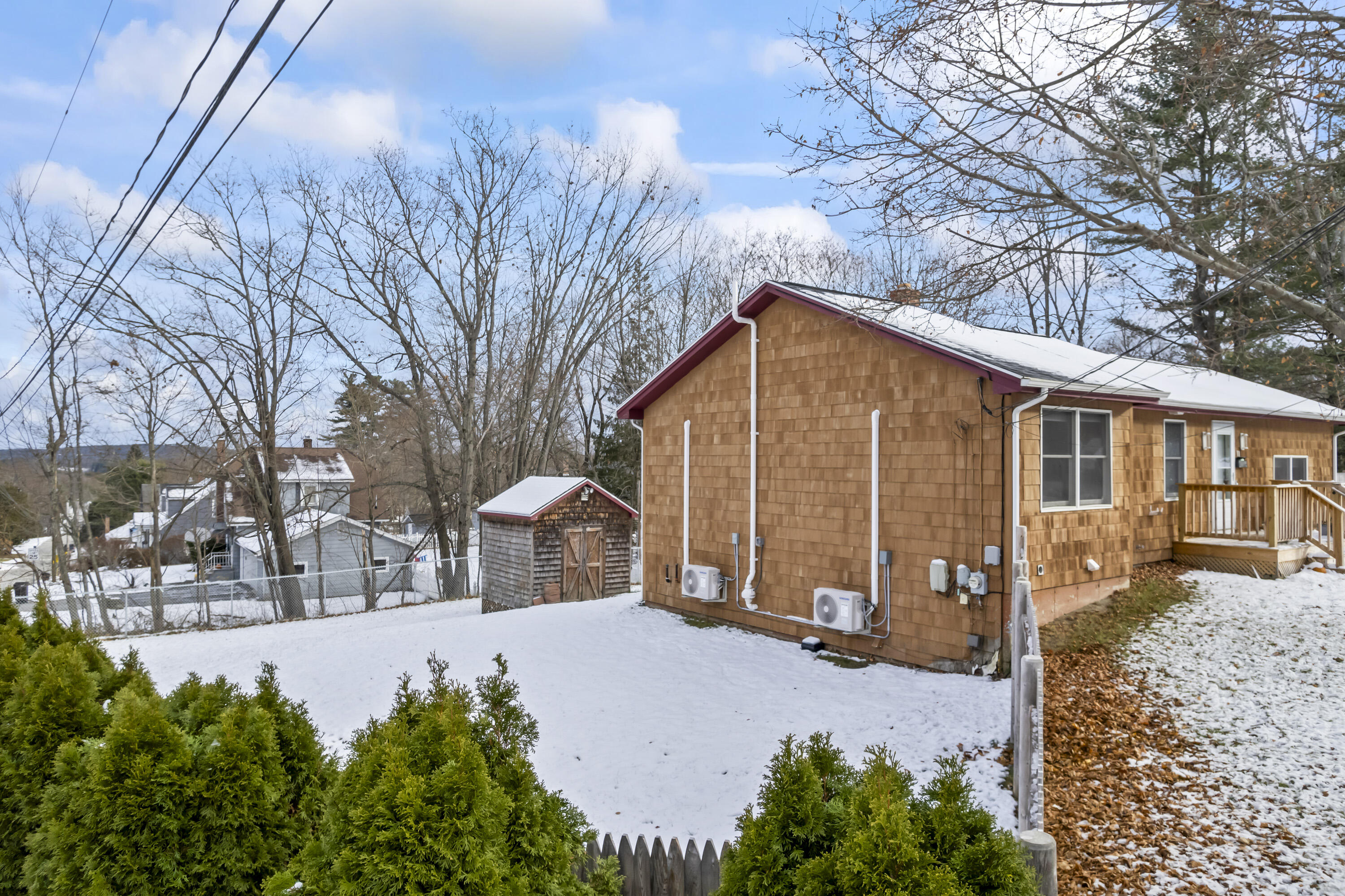 11 Woodlawn Avenue Auburn ME 04210