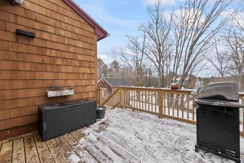 11 Woodlawn Avenue Auburn ME 04210