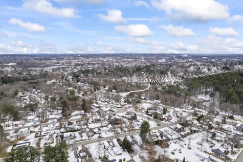 11 Woodlawn Avenue Auburn ME 04210