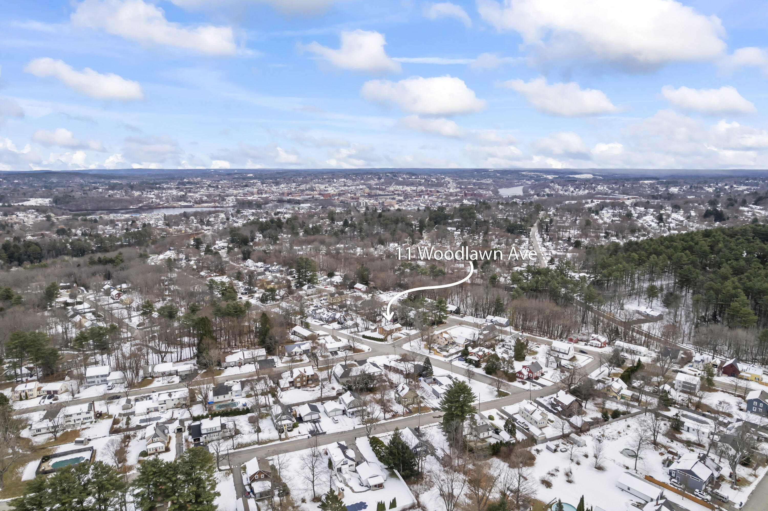 11 Woodlawn Avenue Auburn ME 04210