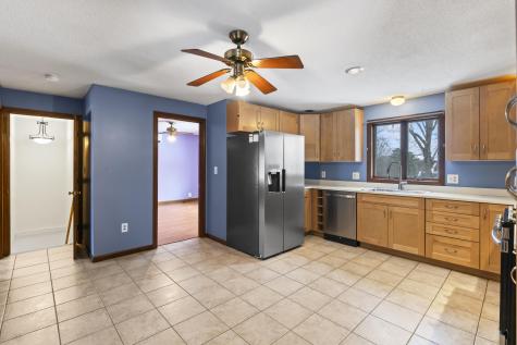 11 Woodlawn Avenue Auburn ME 04210