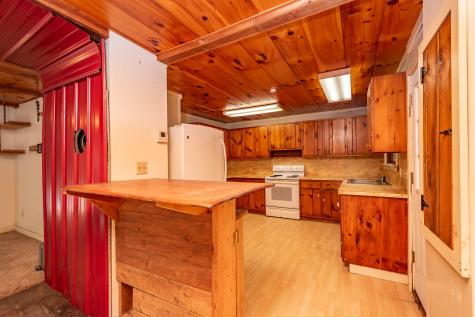 14 Pinkie Lane Southport ME 04576