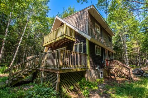 14 Pinkie Lane Southport ME 04576