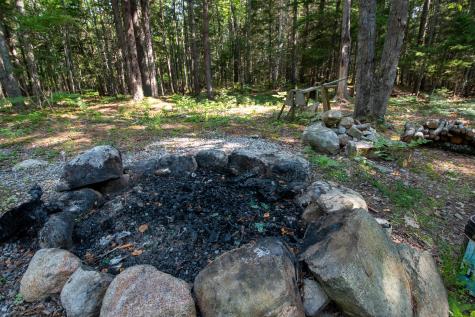 14 Pinkie Lane Southport ME 04576