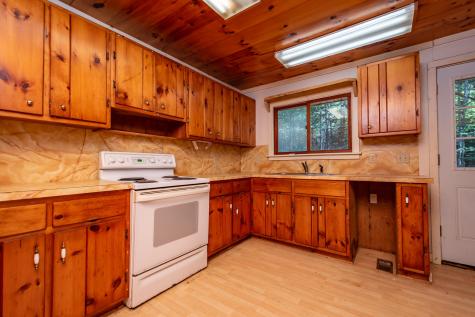 14 Pinkie Lane Southport ME 04576