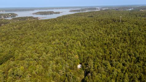 14 Pinkie Lane Southport ME 04576