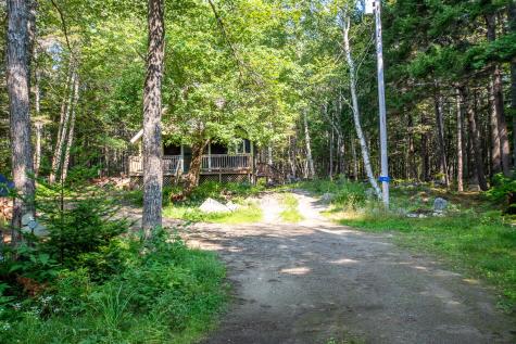 14 Pinkie Lane Southport ME 04576