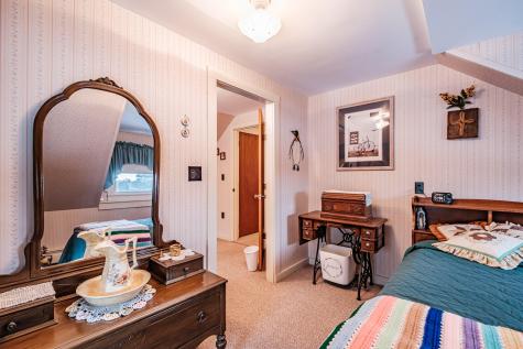 234 Buckfield Road Hebron ME 04238