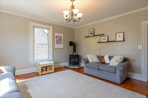 15 Berkley Street Rockland ME 04841