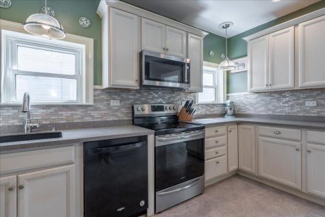 15 Berkley Street Rockland ME 04841