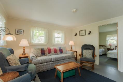 5 Oceanside Avenue W York ME 03909