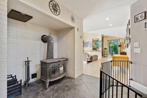 121 Hurst Lane Farmington ME 04938