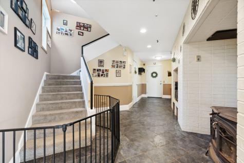 121 Hurst Lane Farmington ME 04938