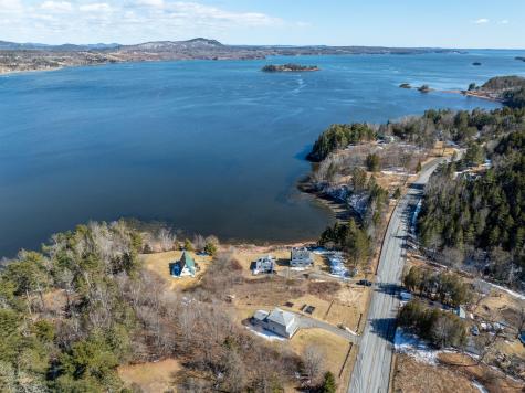 9 A Frame Lane Calais ME 04619