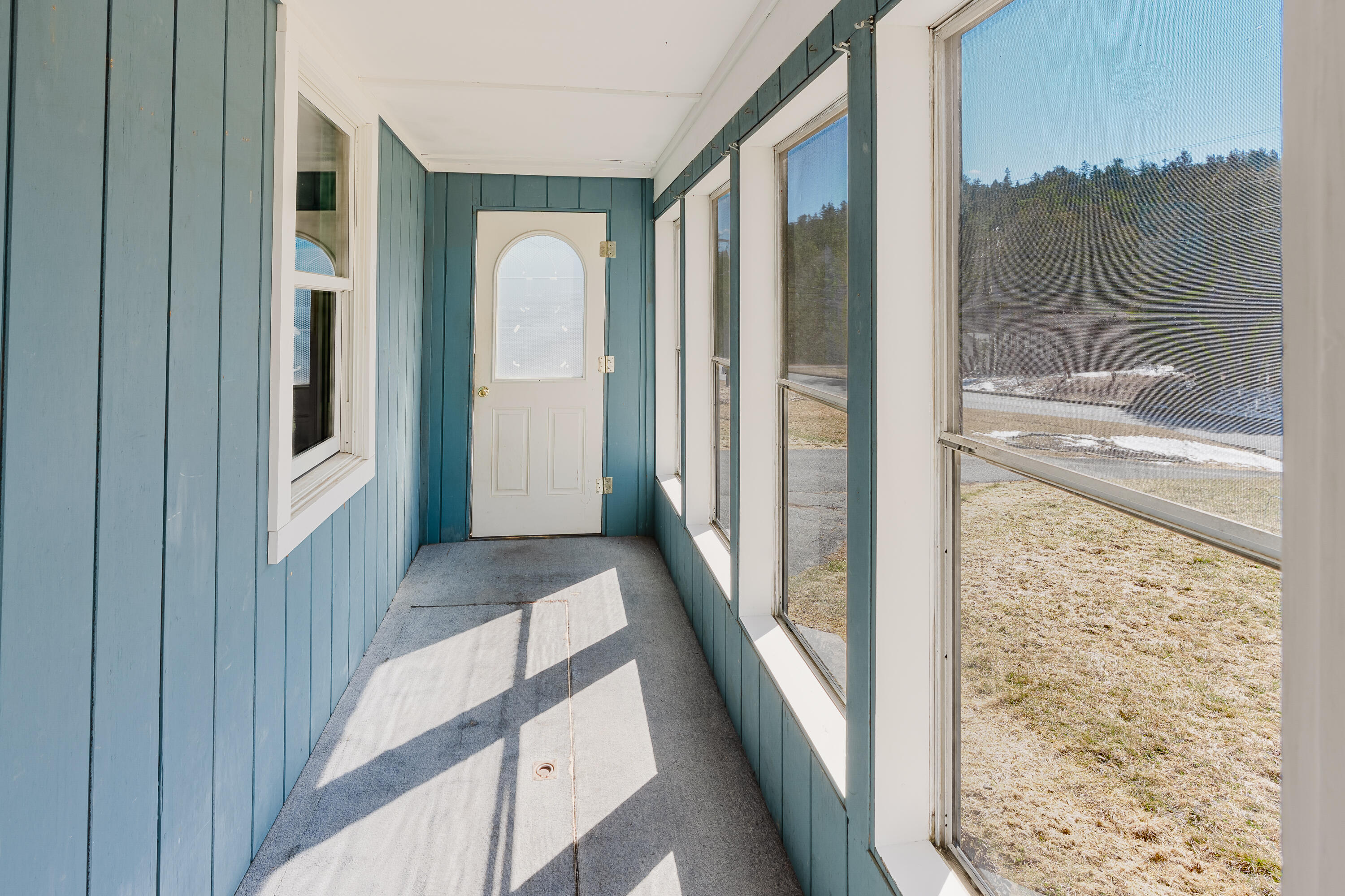 9 A Frame Lane Calais ME 04619